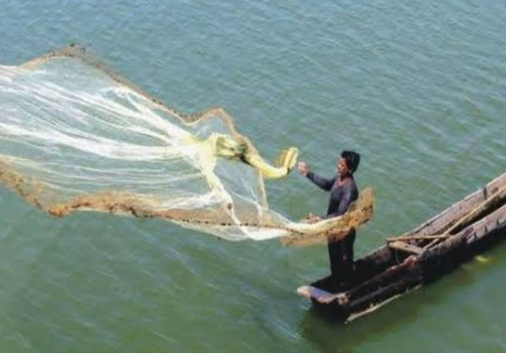 માછીમારી બોટના ડીઝલ ભાવમાં ભારત પેટ્રોલિયમ દ્વારા કરાયેલો રૂ. ૨૨.૪૩નો… માછીમારી બોટના ડીઝલ ભાવમાં ભારત પેટ્રોલિયમ દ્વારા કરાયેલો રૂ. ૨૨.૪૩નો...