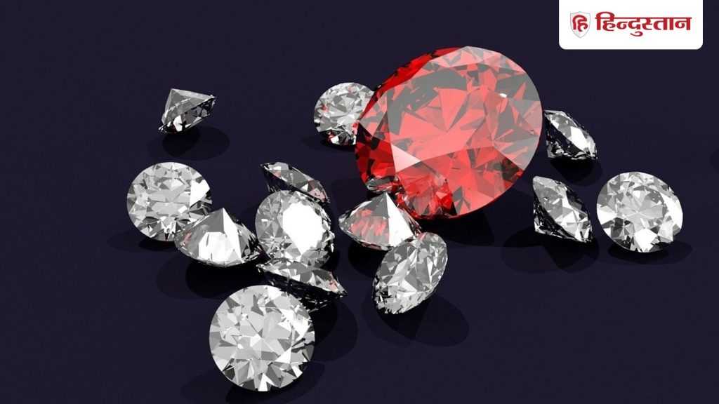 Gemstone: किन लोगों को पहनना चाहिए माणिक्य रत्न? जानिए नियम व फायदे