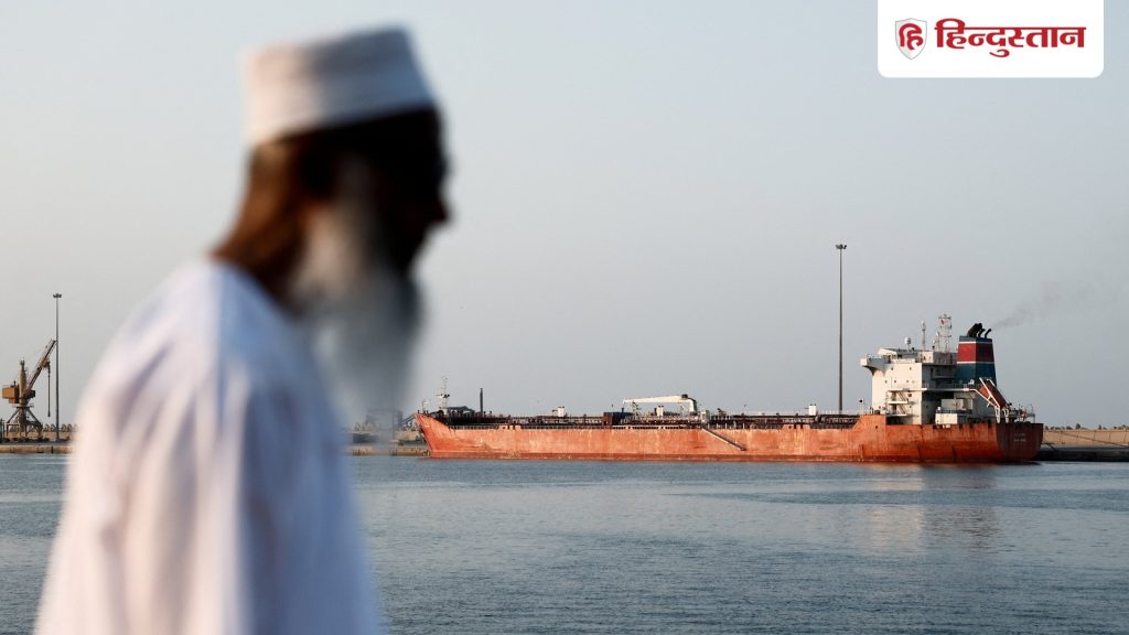 मिडिल ईस्ट में जारी जंग के बीच ओमान में दो भारतीयों की मौत, 10 घायल; सरकार ने...