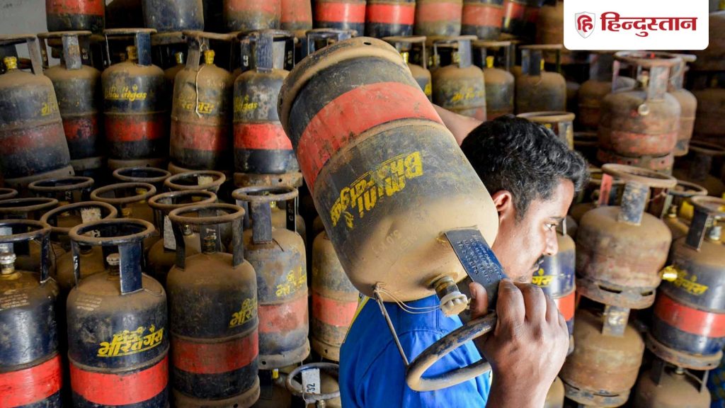 ईरान युद्ध का असर, बढ़ने लगी गैस की किल्लत; बेंगलुरु के होटलों में...