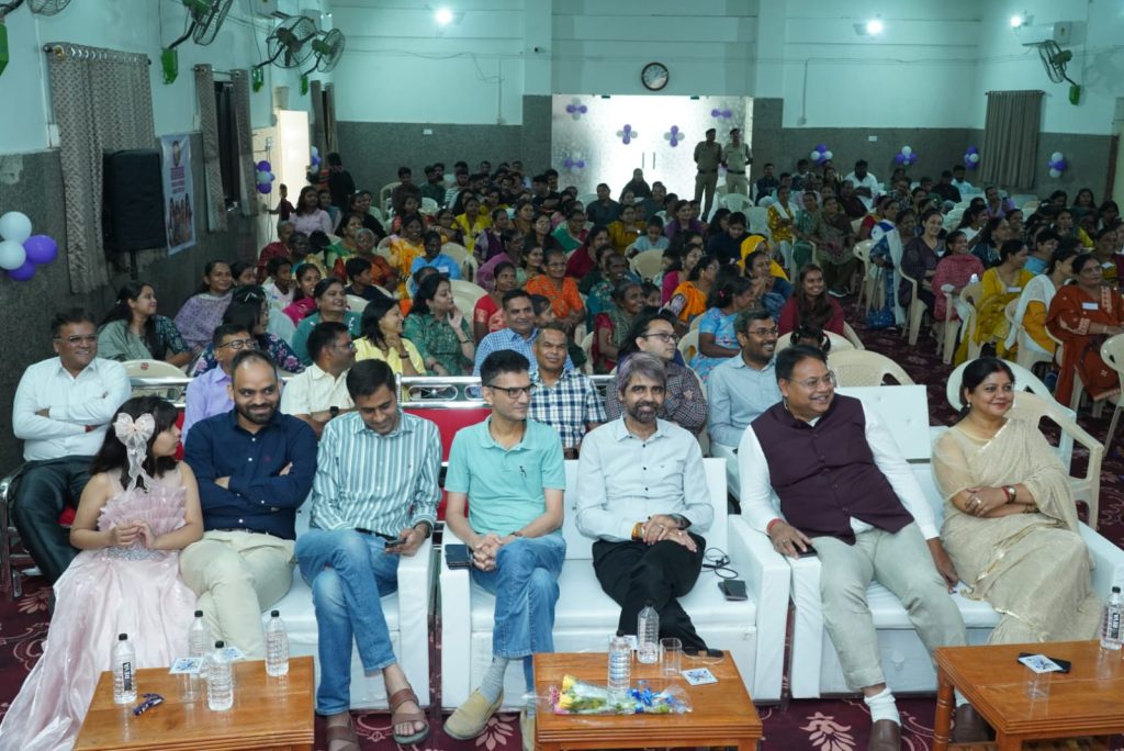 આંતરરાષ્ટ્રીય મહિલા દિવસ પર ઉત્કૃષ્ટ કાર્ય બદલ 34 રેલવેના મહિલા...