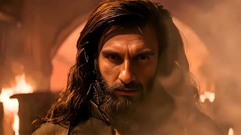 'ધુરંધર 2'નું ટ્રેલર રિલીઝ, તીવ્ર એક્શન અને રણવીર સિંહનો વિકરાળ અવતાર હોશ ઉડાવી દે છે.