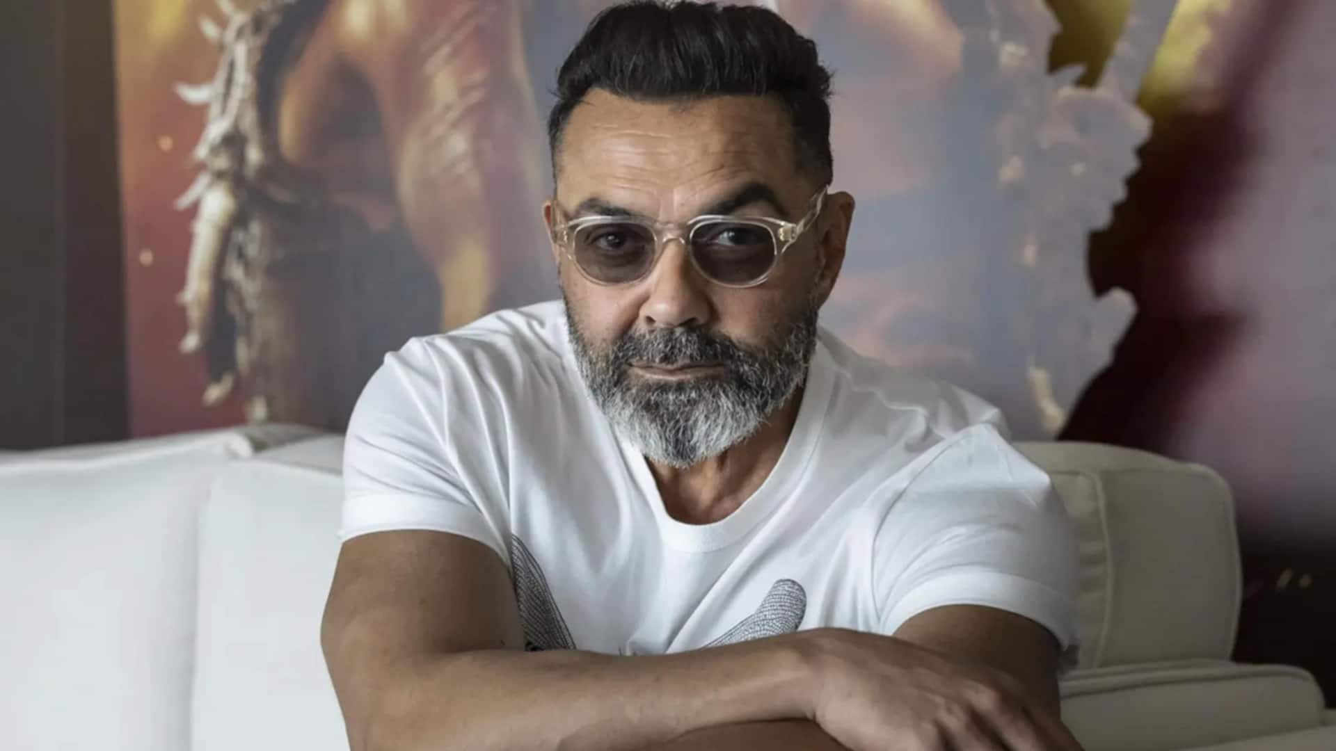 બોબી દેઓલે 15 કરોડ રૂપિયાથી વધુની પ્રોપર્ટી ખરીદી, રિતિક રોશન સાથે ખાસ કનેક્શન