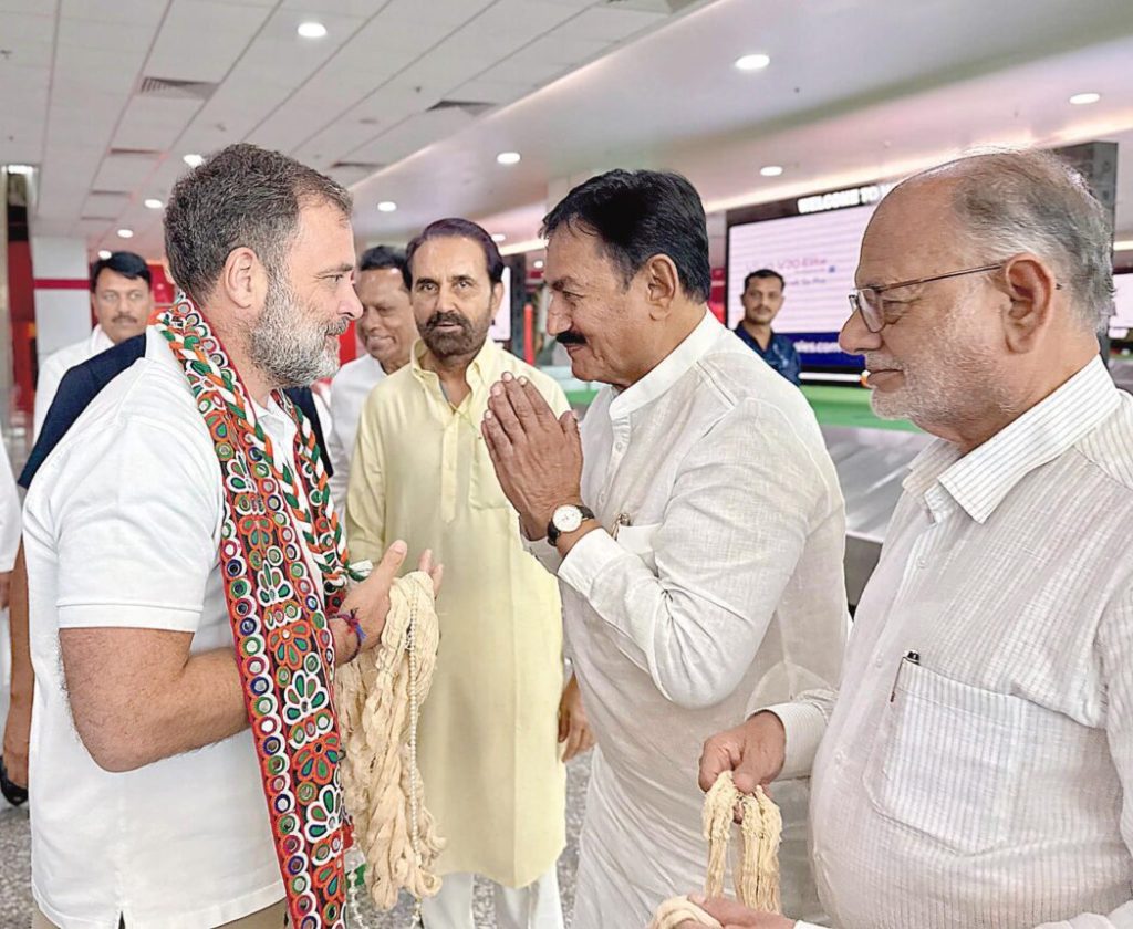 ભારત-અમેરિકાની ટ્રેડ ડિલ પર રાહુલ ગાંધીએ મોદી સરકાર પર કર્યા આકરા પ્રહાર