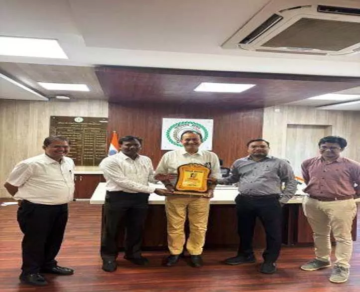 કાર્યપાલક ઈજનેર અરુણ મિશ્રાનું 37 વર્ષની સમર્પિત સેવા સાથે અવસાન થયું. 37 वर्षों की समर्पित सेवा के साथ कार्यपालन अभियंता अरुण मिश्रा हुए...