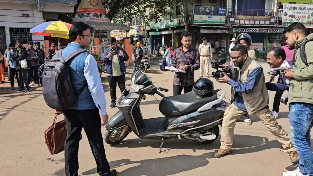 रायगढ़ में एसएसपी शशि मोहन सिंह की शॉर्ट फिल्म ख़ौफ़- द डिजिटल वॉर