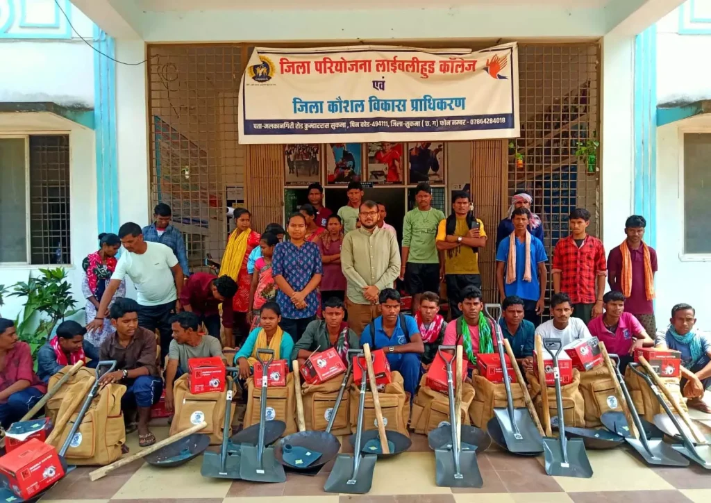 आत्मसमर्पण से आत्मनिर्भरता: सुकमा में युवाओं को मिली नए जीवन की मजबूत नींव...