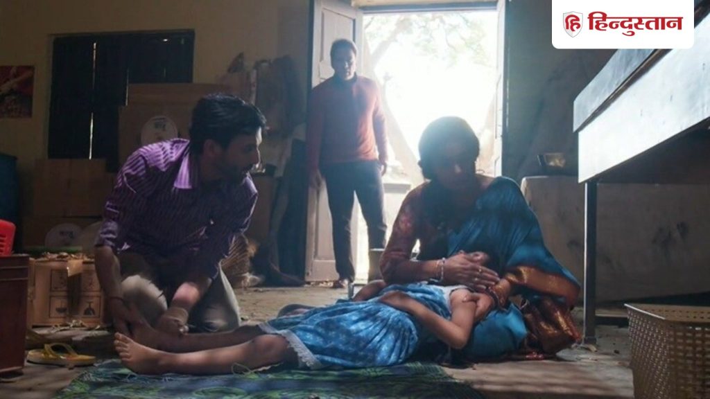 Anupamaa 1 April: बेटी को मौत के मुंह में धकेलेगा गौतम, उधर फैक्ट्री में बेहोश हालत...