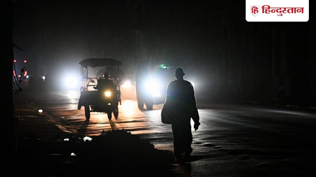 कतर से गैस बंद, पाकिस्तान में मचा हाहाकार! 14 घंटे की बिजली गुल से जूझ रही आवाम