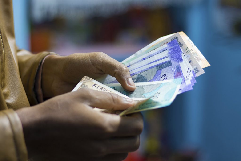 વ્યાજે લીધેલ રૂ.૧૦ લાખને બદલે રૂ.૬૦ લાખ ચુકવ્યા હોવા છતાં ત્રાસ અપાતાં એક… વ્યાજે લીધેલ રૂ.૧૦ લાખને બદલે રૂ.૬૦ લાખ ચુકવ્યા હોવા છતાં ત્રાસ અપાતાં એક...