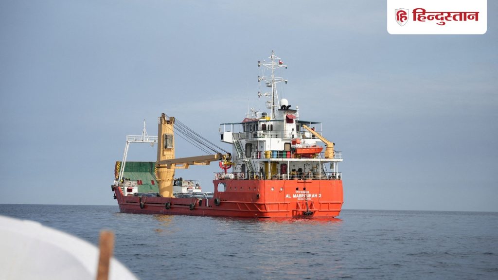 હોર્મુઝ સ્ટ્રેટને ખોલવા માટે લડનાર અમેરિકા, પોતે જ કેમ બંધ છે? स्ट्रेट ऑफ होर्मुज को खुलवाने के लिए लड़ने वाला अमेरिका, खुद क्यों बंद...