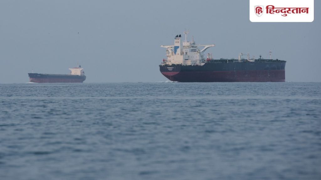 आपने ही तो मंजूरी दी थी, अब... होर्मुज में ईरान की गोलीबारी पर भारतीय जहाज ने...