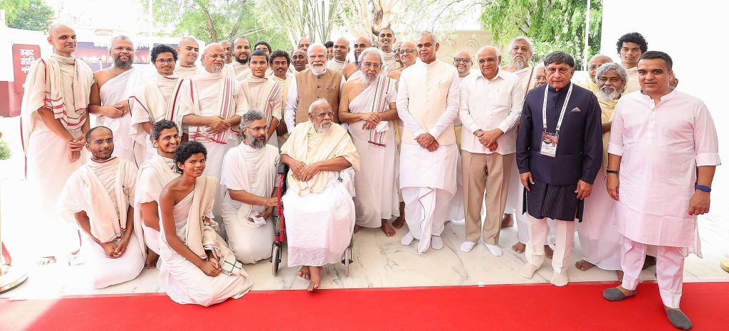 કોબા જૈન તીર્થ એટલે મૂલ્યોનું જતન, સંસ્કારોનું સંવર્ધન અને જ્ઞાનના...