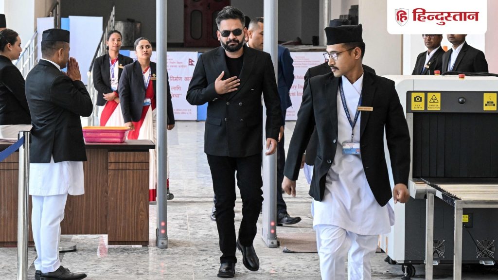 नेपाल जा रहे US दूत सर्जियो गोर, पीएम बालेन से मुलाकात पर सस्पेंस!...