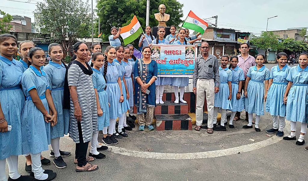 અમદાવાદના વિદ્યાર્થીઓએ રેલી અને ચિત્રકામ દ્વારા મતાધિકારનો પવિત્ર...
