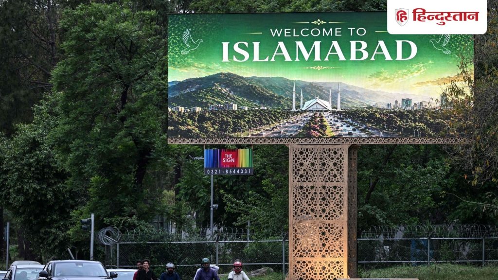 ट्रंप के खिलाफ शब्द नहीं निकलते; ईरानी सांसद ने पाक को लताड़ा, कहा- भरोसेमंद...