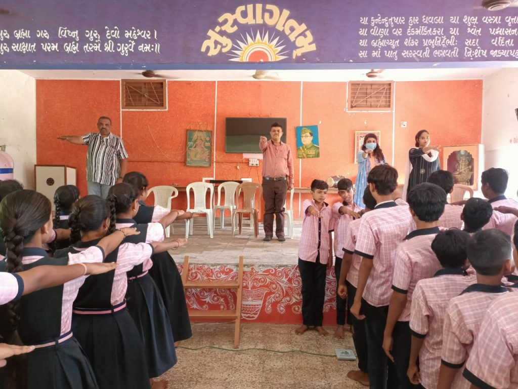 ચૂંટણીમાં મહત્તમ મતદાન થાય તે હેતુથી ૩૦,૦૦૦થી વધુ વિદ્યાર્થીઓ અને વાલીઓએ...