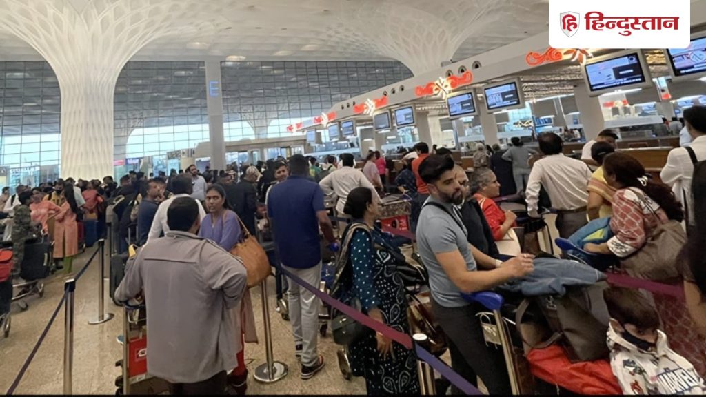 स्पाइसजेट हाय हाय! आखिरी मौके पर फ्लाइट्स रद्द होने से मुंबई एयरपोर्ट पर...
