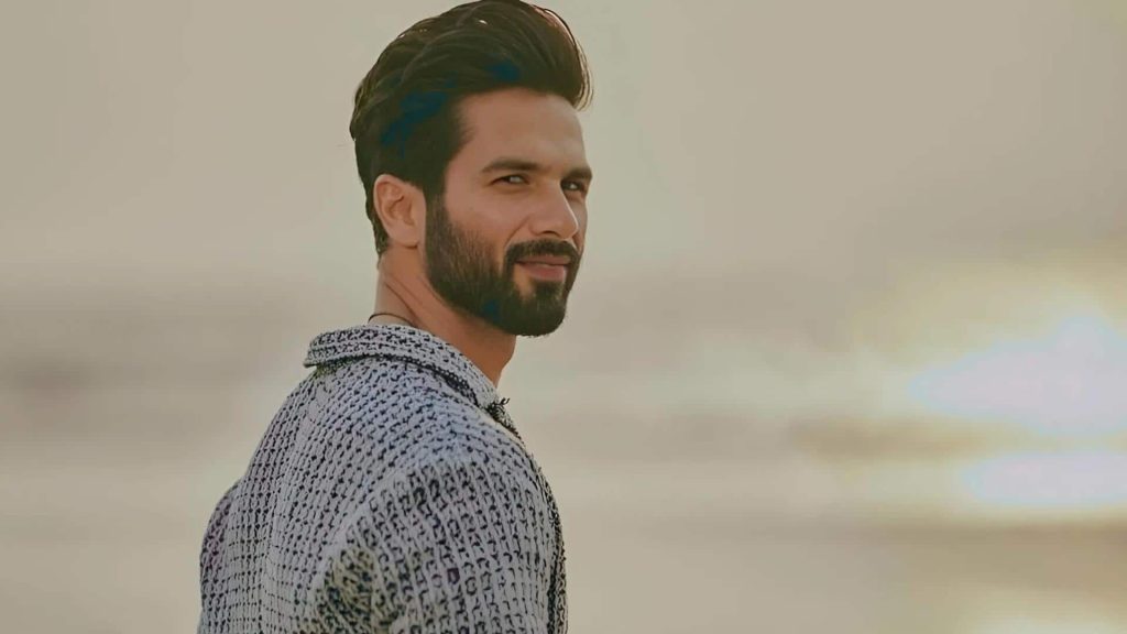 शाहिद कपूर का साउथ में धमाकेदार आगाज, जूनियर एनटीआर के साथ करेंगे दो-दो हाथ