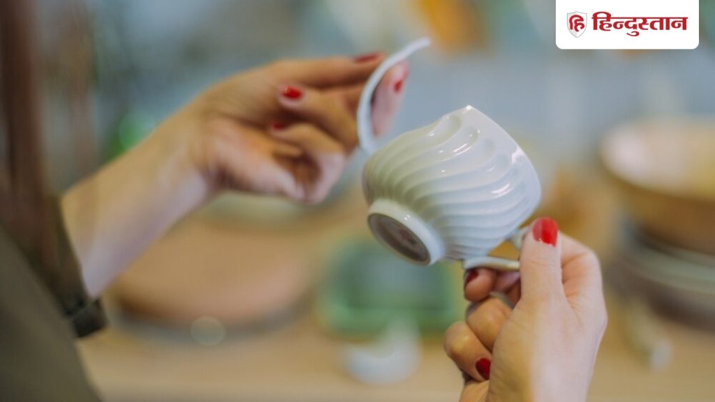 घर में बार-बार चीजों का टूटना-फूटना देता है ग्रह दोष का संकेत, जानिए इससे...