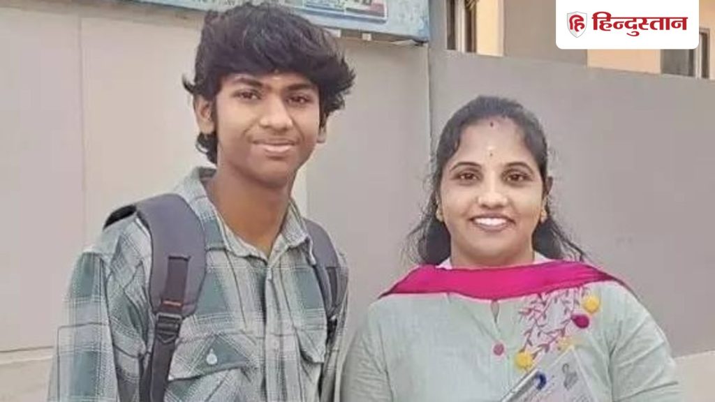 लक्ष्मी ने बेटे के साथ पास की दसवीं, कुमारी ने बेटी के साथ 12वीं; मार्क्स देख...