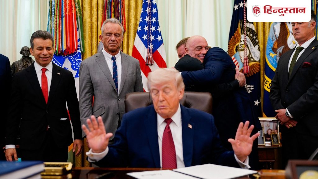 ईरान पर फिर हमला करने वाला है US? 24 घंटों में भेजे 6500 टन गोला-बारूद; ट्रंप को तीन...