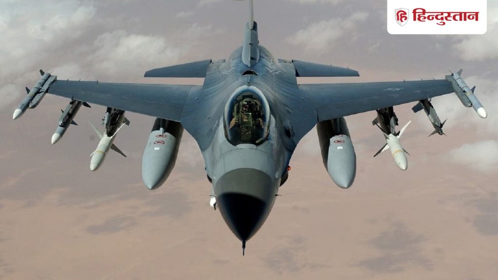 पाकिस्तान के F-16 बेड़े को और घातक बनाएगा अमेरिका, भारत की बढ़ सकती हैं...