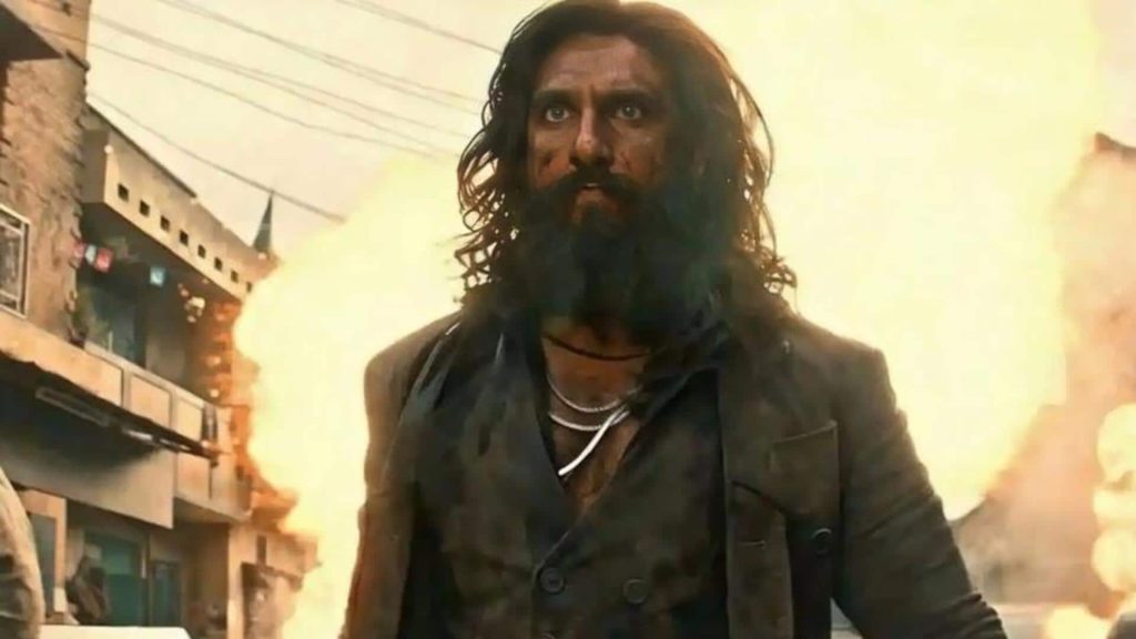 'धुरंधर': सेंसर बोर्ड ने सिनेमाघरों में जो काटा, अब नेटफ्लिक्स पर वो सब दिखाएंगे रणवीर सिंह