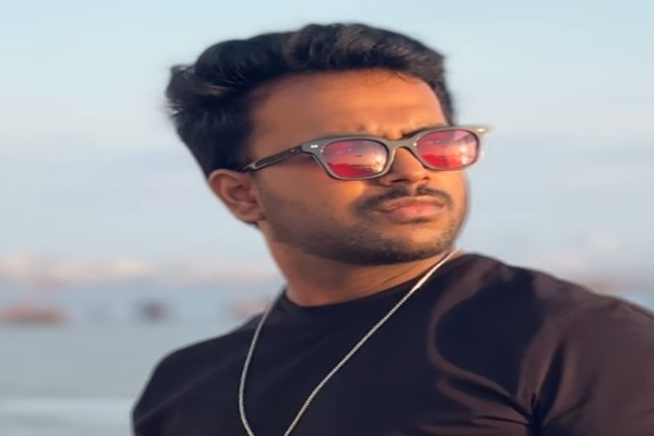‘ગુલક 5’માં તમે તમારા પાત્રની ઘોંઘાટ કેવી રીતે તૈયાર કરી? હર્ષ મેયરે અભિનયનું રહસ્ય જણાવ્યું