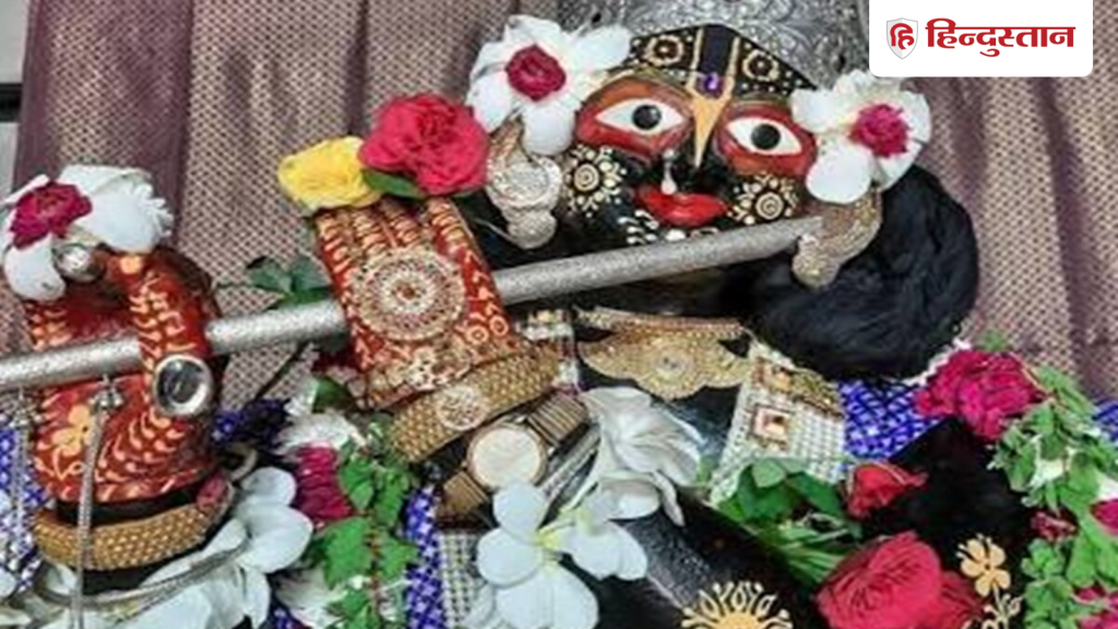 जयपुर में गोपीनाथ जी का अनोखा मंदिर, जहां भगवान की धड़कन से चलती है कलाई में...