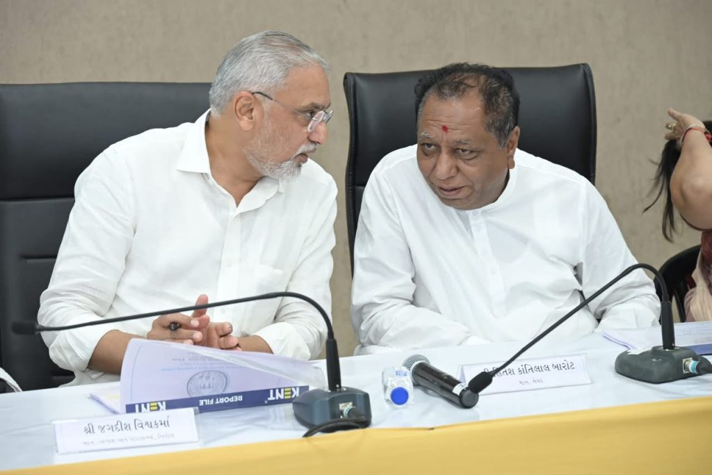 ચોમાસામાં ઓઢવમાં 5, વિરાટનગરમાં 7 સહિત પૂર્વ ઝોનના 16 વિસ્તારોમાં પાણીમાં...