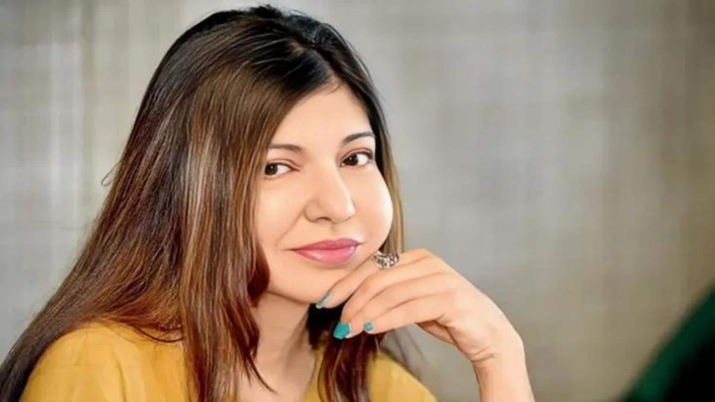 अलका याग्निक क्यों गंभीर बीमारी के बीच खुद 'पद्म भूषण' लेने पहुंचीं? भावुक कर देगी वजह