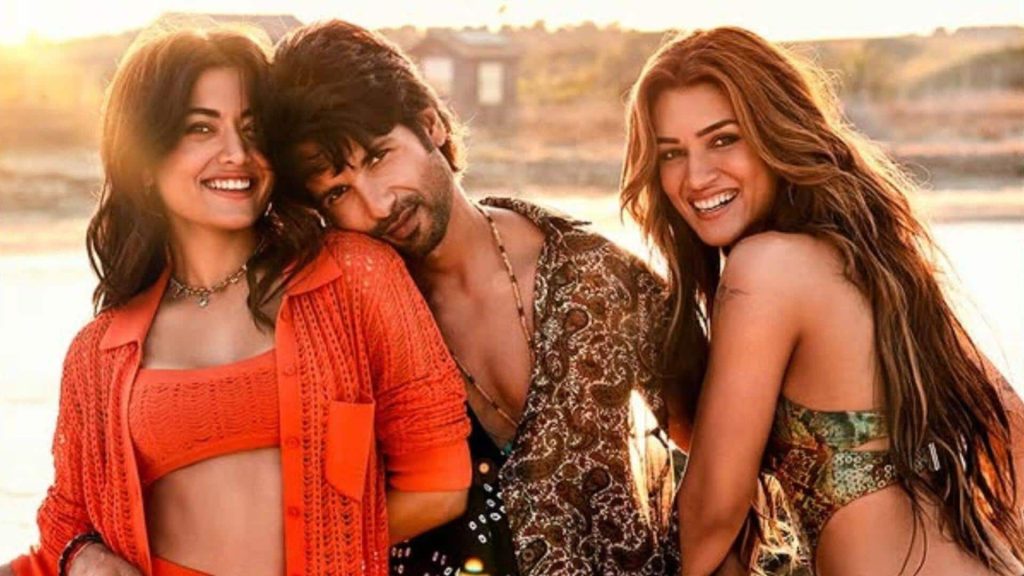 ‘કોકટેલ 2’ સાથે થિયેટરોમાં મળી શકે છે આ મોટી ભેટ, મોટી તૈયારીઓ ચાલી રહી છે 'कॉकटेल 2' के साथ सिनेमाघरों में मिल सकते हैं ये बड़े तोहफे, चल रही बड़ी तैयारी