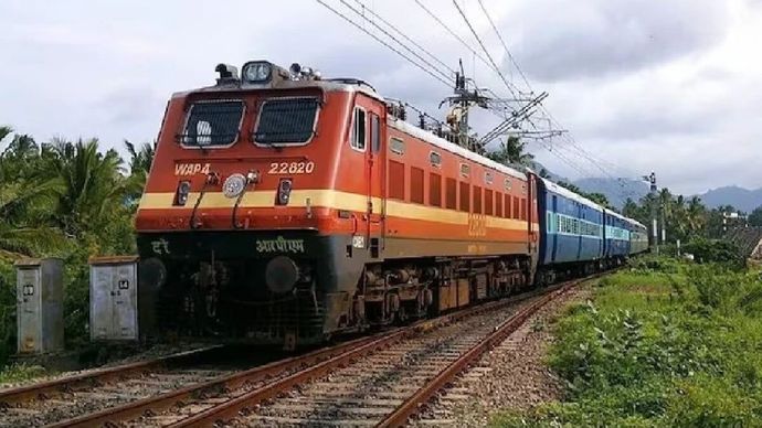 RVNL શેર માટે 2026 સૌથી ખરાબ વર્ષ બન્યું, સ્ટોક 38% ઘટ્યો; રોકાણકારોએ હવે શું કરવું જોઈએ? RVNL शेयर के लिए 2026 बना सबसे खराब साल, 38% टूट चुका स्टॉक; अब क्या करें निवेशक?