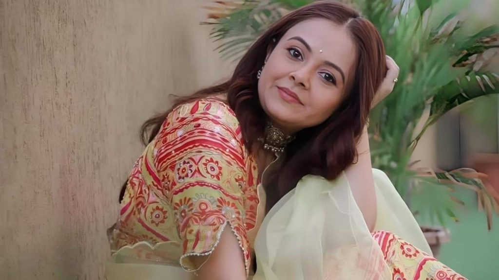 NEET प्रदर्शन पर भड़कीं देवोलीना- धारा 370 और राम-सीता कहां से आए, कौन है ये CJP?