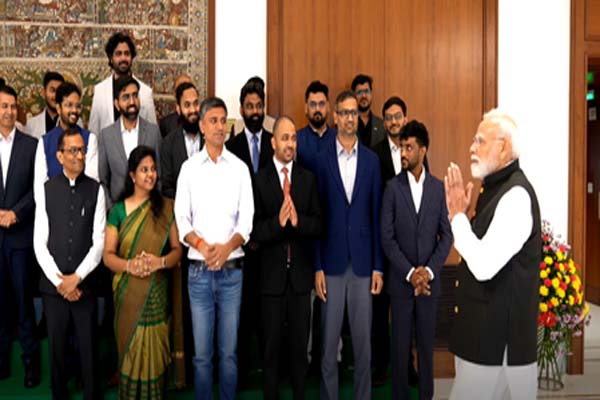 PM મોદીએ સ્પેસ સ્ટાર્ટઅપ્સના સીઈઓ અને સ્થાપકો સાથે વાત કરી, કહ્યું- ઊર્જા અને મહત્વાકાંક્ષા… पीएम मोदी ने स्पेस स्टार्टअप्स के सीईओ और फाउंडर्स से की बात, बोले-ऊर्जा और महत्वाकांक्षा...
