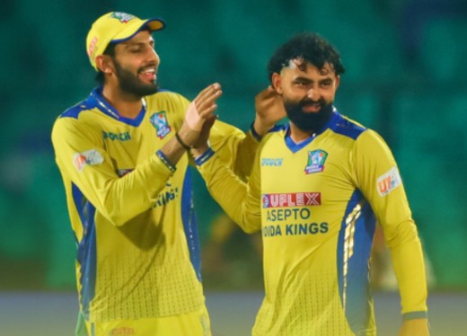 UP T20 લીગ: કાનપુરમાં ભારે વરસાદ, પ્લેઓફ અને ફાઇનલ મેચો લખનઉ શિફ્ટ કરવી પડી यूपी टी20 लीग: कानपुर में भारी बारिश, लखनऊ शिफ्ट करने पड़े प्लेऑफ और फाइनल मैच