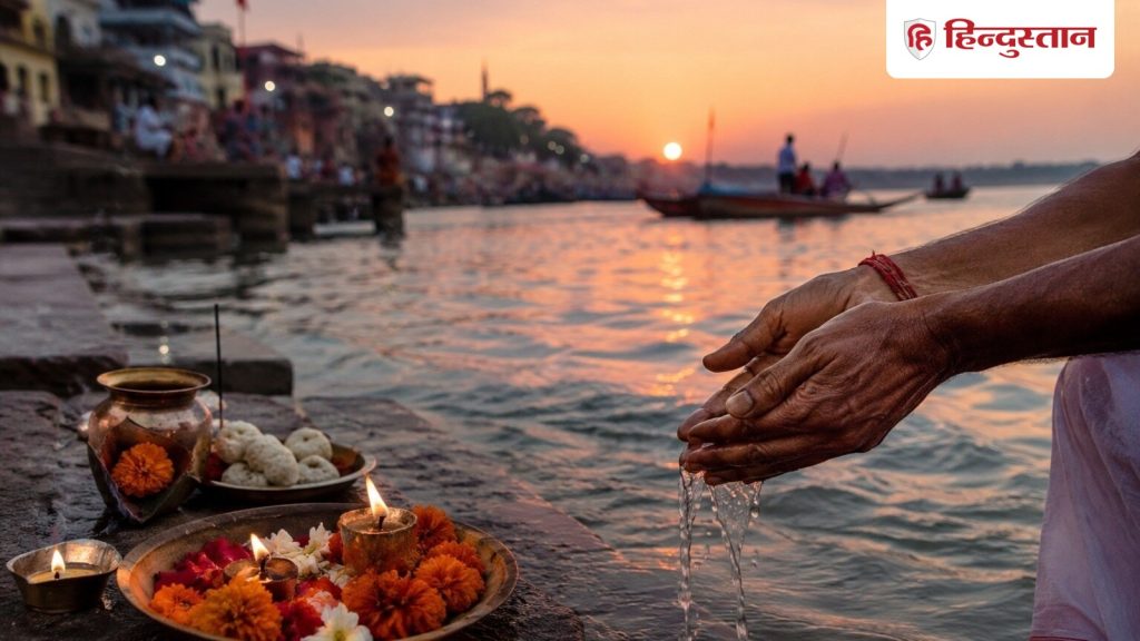 12મી ઓગસ્ટે સાવન અમાવસ્યા, જાણો પિતૃ તર્પણ અર્પણ કરવાની રીત અને ઉપાય 12 अगस्त को सावन अमावस्या, जानें पितर तर्पण विधि और उपाय