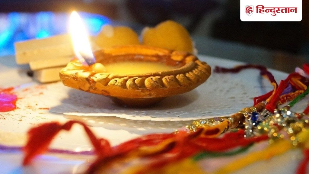 રક્ષાબંધન ક્યારે છે: 27 અથવા 28 ઓગસ્ટ 2026 રક્ષા બંધન કયો દિવસ, ભદ્રકાળ કેટલો સમય છે, રાખી… रक्षाबंधन कब है : 27 या 28 अगस्त 2026 रक्षा बंधन किस दिन, भद्राकाल कब तक, राखी...