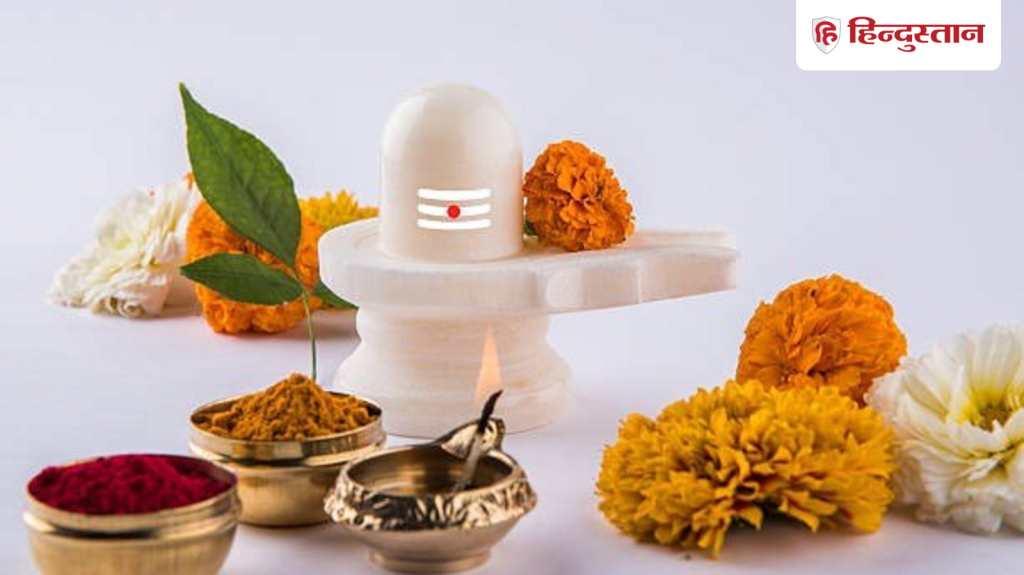 સાવન શિવરાત્રી: સાવન શિવરાત્રી પર ઘરે ભગવાન શિવની પૂજા કેવી રીતે કરવી? આ 1 ઉકેલ અવશ્ય કરવું Sawan Shivratri: सावन शिवरात्रि पर घर पर कैसे करें भगवान शिव की पूजा? जरूर करें ये 1 उपाय