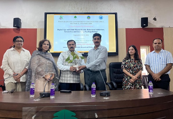 બાળ અને કિશોરોના માનસિક સ્વાસ્થ્ય પર ત્રણ દિવસીય રાષ્ટ્રીય CRE વર્કશોપનું આયોજન बाल एवं किशोर मानसिक स्वास्थ्य पर तीन दिवसीय राष्ट्रीय सीआरई कार्यशाला आयोजित