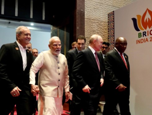 PM મોદીના પ્રયાસોને કારણે BRICS મજબૂત થઈ રહ્યું છે, ઈરાનના રાષ્ટ્રપતિએ ભારતના વખાણ કર્યા पीएम मोदी के प्रयासों से मजबूत हो रहा ब्रिक्स, ईरानी राष्ट्रपति ने की भारत की सराहना