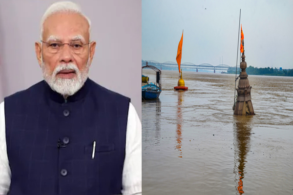 વડાપ્રધાન મોદીએ વારાણસીમાં પૂરનો લીધો હિસાબ, અધિકારીઓને યુદ્ધના ધોરણે આપી રાહત… प्रधानमंत्री मोदी ने वाराणसी में बाढ़ का लिया जायजा, अधिकारियों को दिए युद्धस्तर पर राहत...