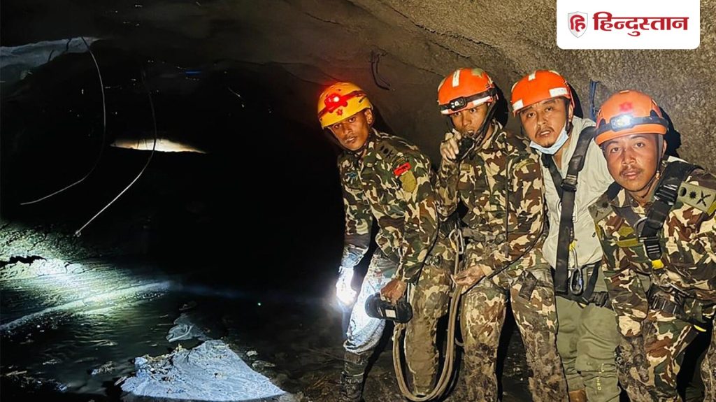नेपाल : भाग गया चीनी सुपरवाइजर! टनल में फंसे मजदूरों की सुनाई दे रही थी...