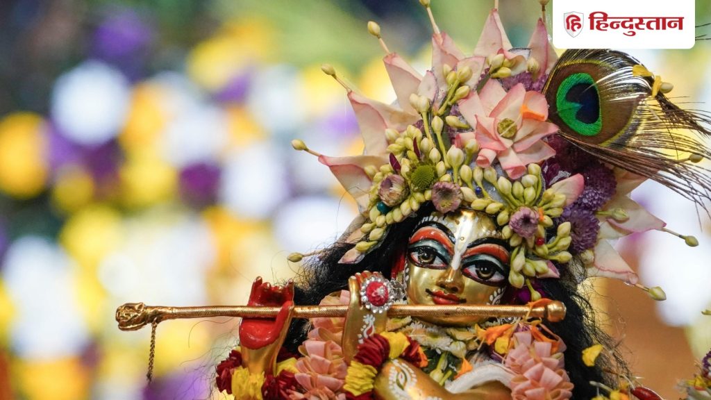 જન્માષ્ટમી પૂજા 2026: જન્માષ્ટમી વ્રત દરમિયાન કાકડી કેમ રાખવામાં આવે છે?, વાંચો આ દિવસે શું છે ખાસ… Janmashtami Puja 2026:जन्माष्टमी व्रत में खीरा क्यों रखा जाता है?, पढ़ें इस दिन क्या है...