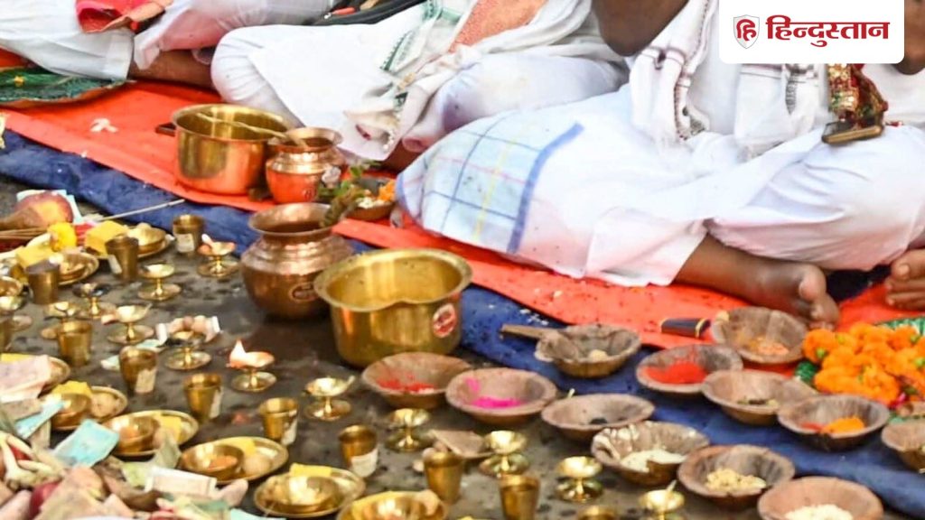 પિતૃ પક્ષ 27 સપ્ટેમ્બરથી શરૂ થશે, સર્વપિત્રી અમાવસ્યા 10 ઓક્ટોબરે; જાણો 15… 27 सितंबर से शुरू होगा पितृ पक्ष, 10 अक्टूबर को सर्वपितृ अमावस्या; जानें 15...