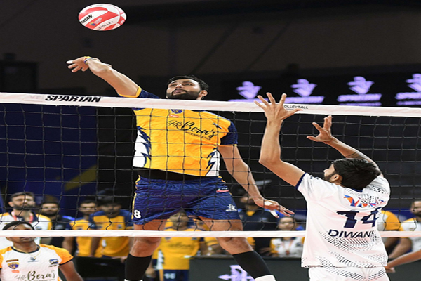 વોલીબોલ ચેમ્પિયન્સ લીગ: હરિયાણા હરિકેન્સે પંજાબ એરોસ્ટ્રાઈકર્સને અને અયોધ્યા થંડરે તમિલનાડુને હરાવ્યું… वॉलीबॉल चैंपियंस लीग: हरियाणा हरिकेंस ने पंजाब एयरोस्ट्राइकर्स और अयोध्या गर्जन ने तमिल...