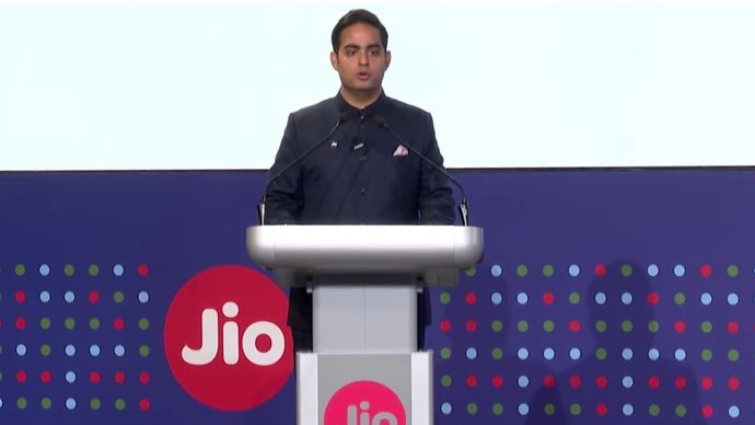 Jio IPO પહેલા કંપનીએ બતાવી તેની ટેક્નોલોજીની તાકાત! 7,220 પેટન્ટ અને 5G નેટવર્ક પર… Jio IPO से पहले कंपनी ने दिखाई अपनी टेक्नोलॉजी की ताकत! 7,220 पेटेंट और 5G नेटवर्क पर...