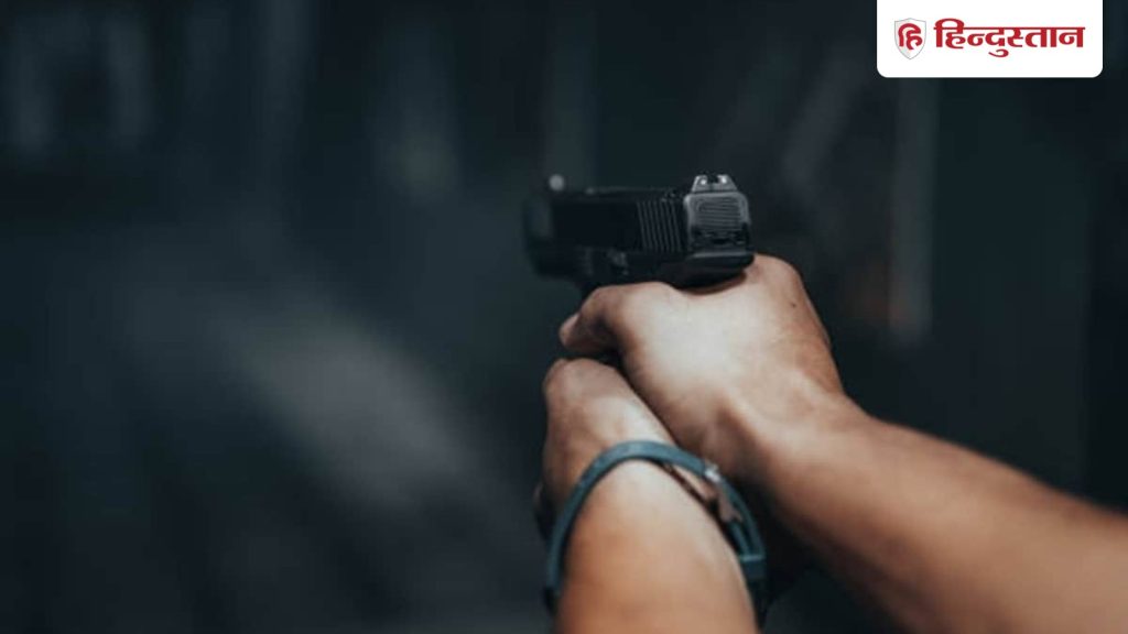 तलाक के बाद भी बेवफाई बर्दाश्त नहीं, 76 वर्षीय महिला ने पूर्व पति और...